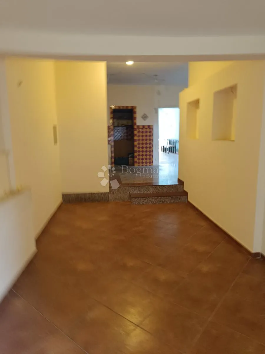 najam p.p. 500m2 - slika 8