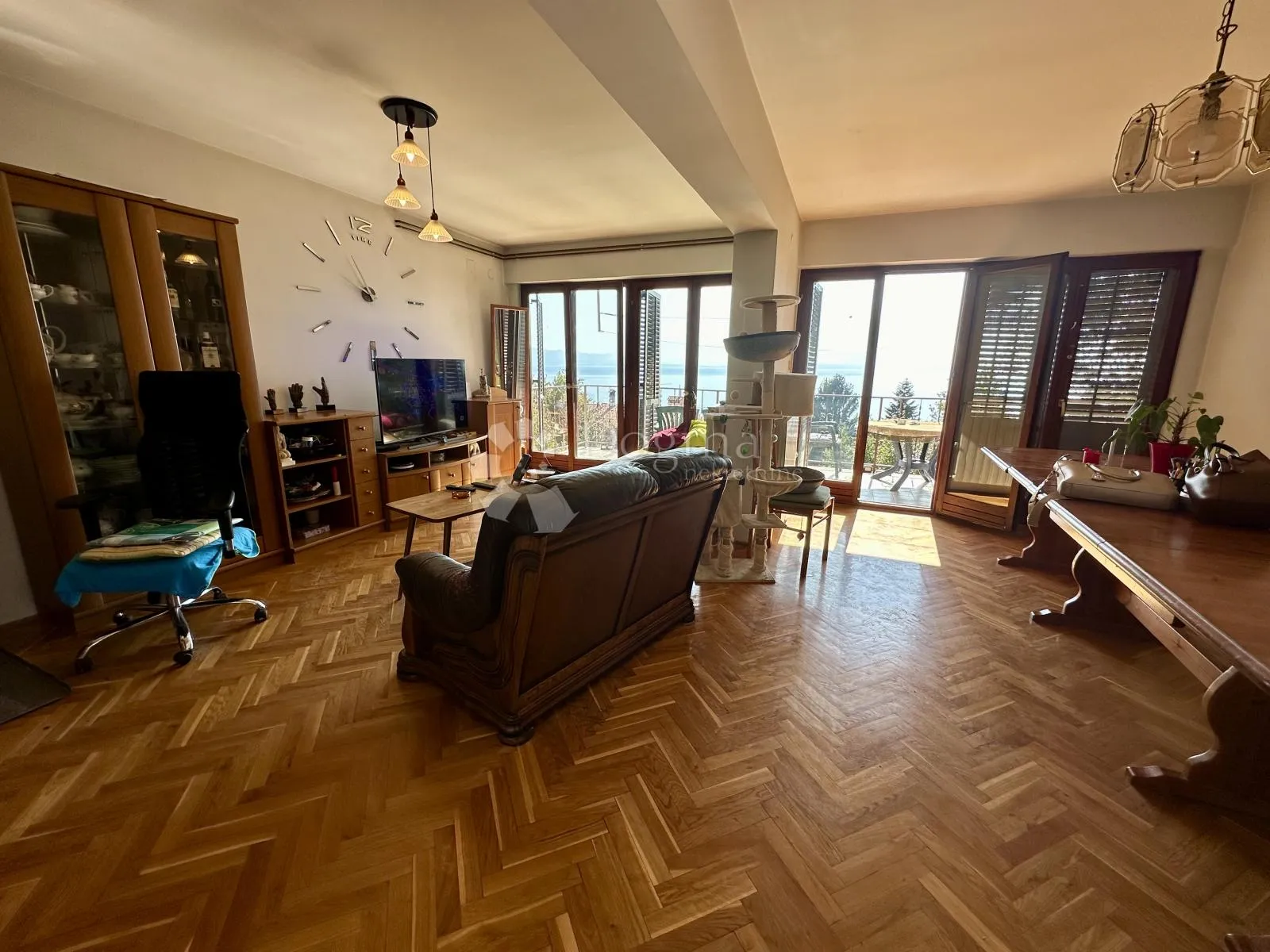 etaža kuće s predivnim pogledom - slika 9
