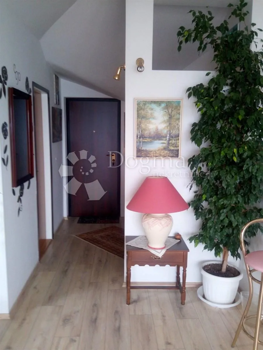 split, žnjan - stan s otvorenim pogledom na more - slika 2