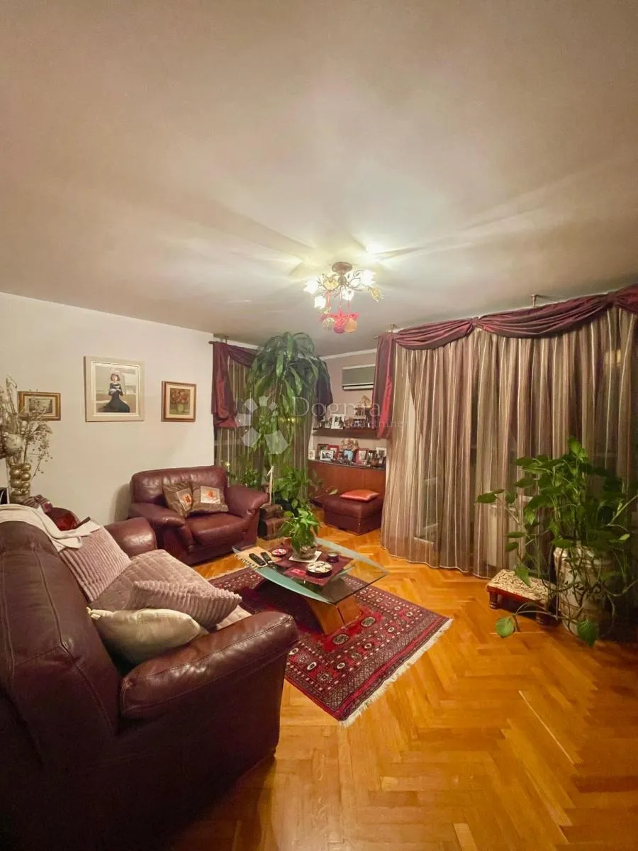 prilika, rijeka, kozala, 3s+db, - slika 2