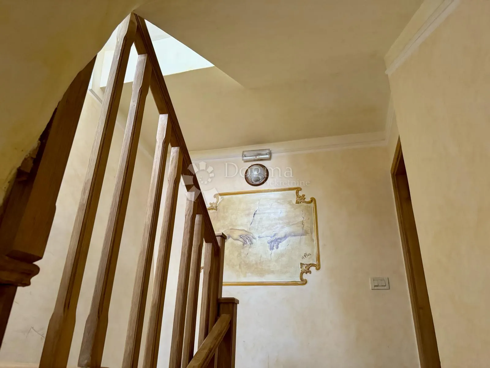 rovinj - kuća sa šest apartmana u srcu starog grada - slika 21