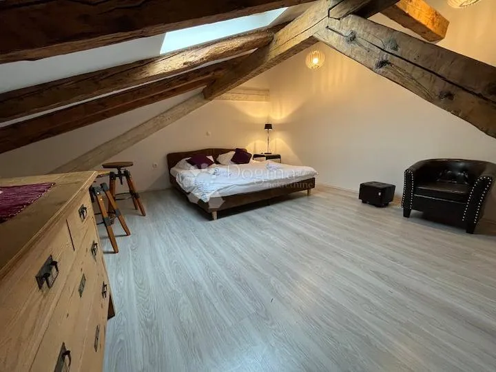 moderan stan s pogledom na more-odlična prilika za život i investiciju - slika 12