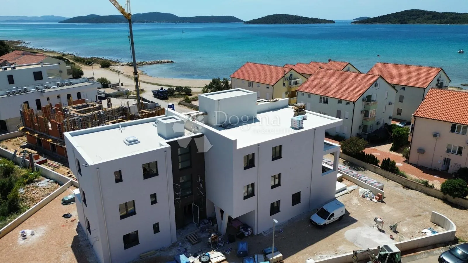 srima, lokacija koja oduzima dah, dvosoban stan s vrtom, 70 m od plaže - slika 5