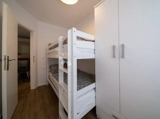 predivna kuća u rogoznici - slika 14