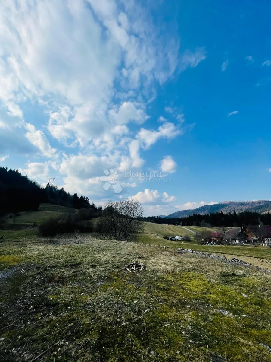 kuća u sungeru sa velikim potencijalom - slika 45