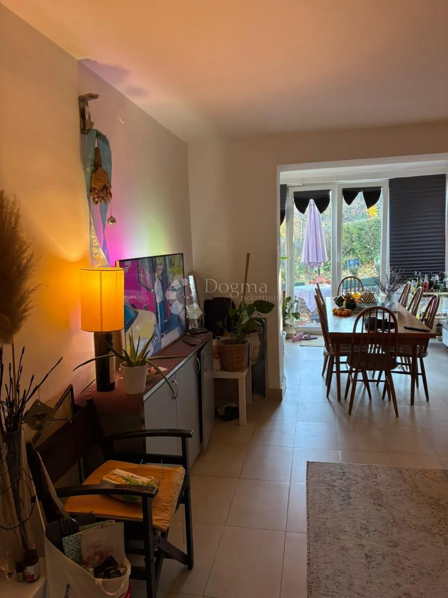 remete – dvosobni stan sa zimskim vrtom, garažom i zelenim dvorištem, 71,73 m² nkp - slika 9