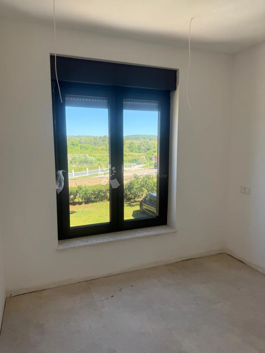 prostrani apartman sa otvorenim pogledom na more - slika 6