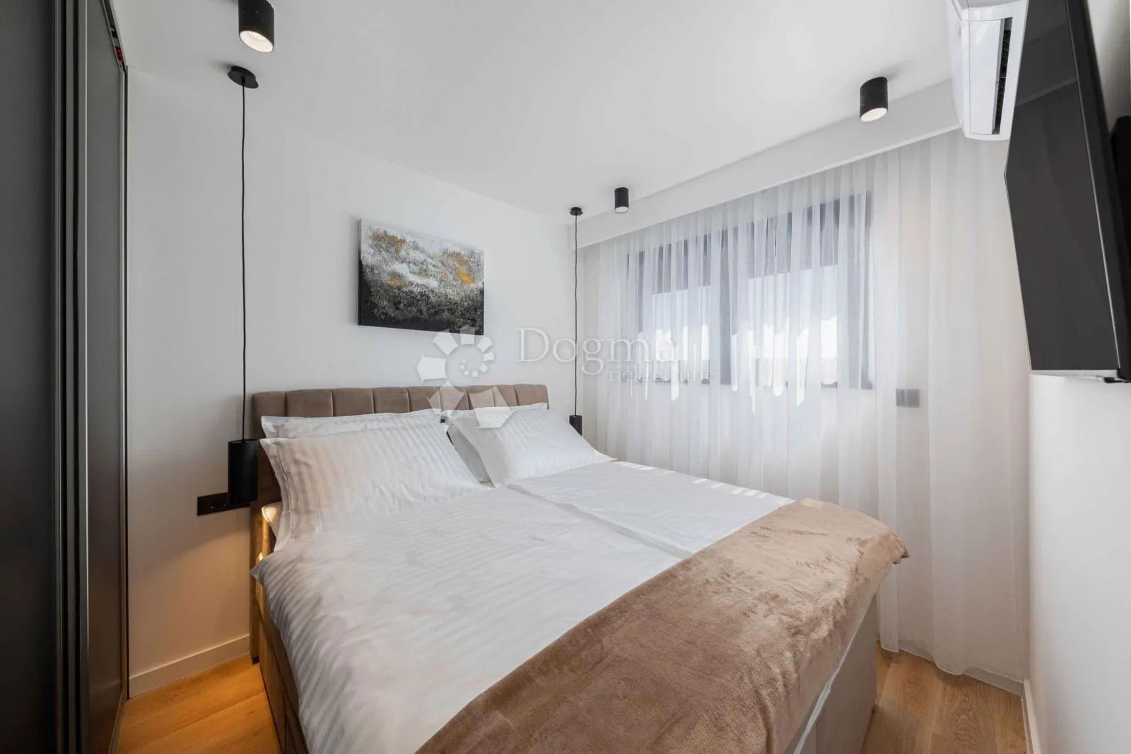 trogir/čiovo - predivna villa s bazenom i pogledom - slika 19