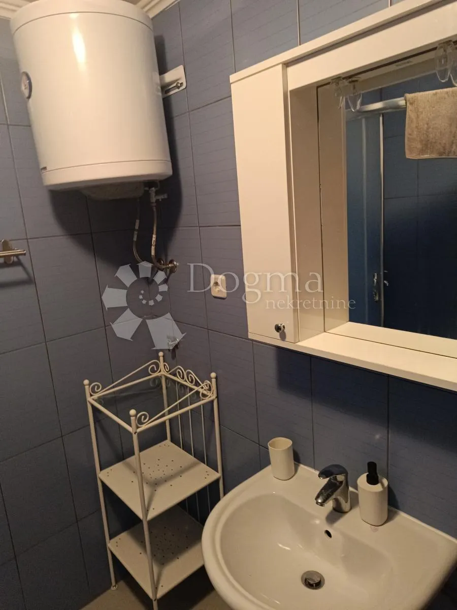 apartman na predivnom otočiću - slika 18