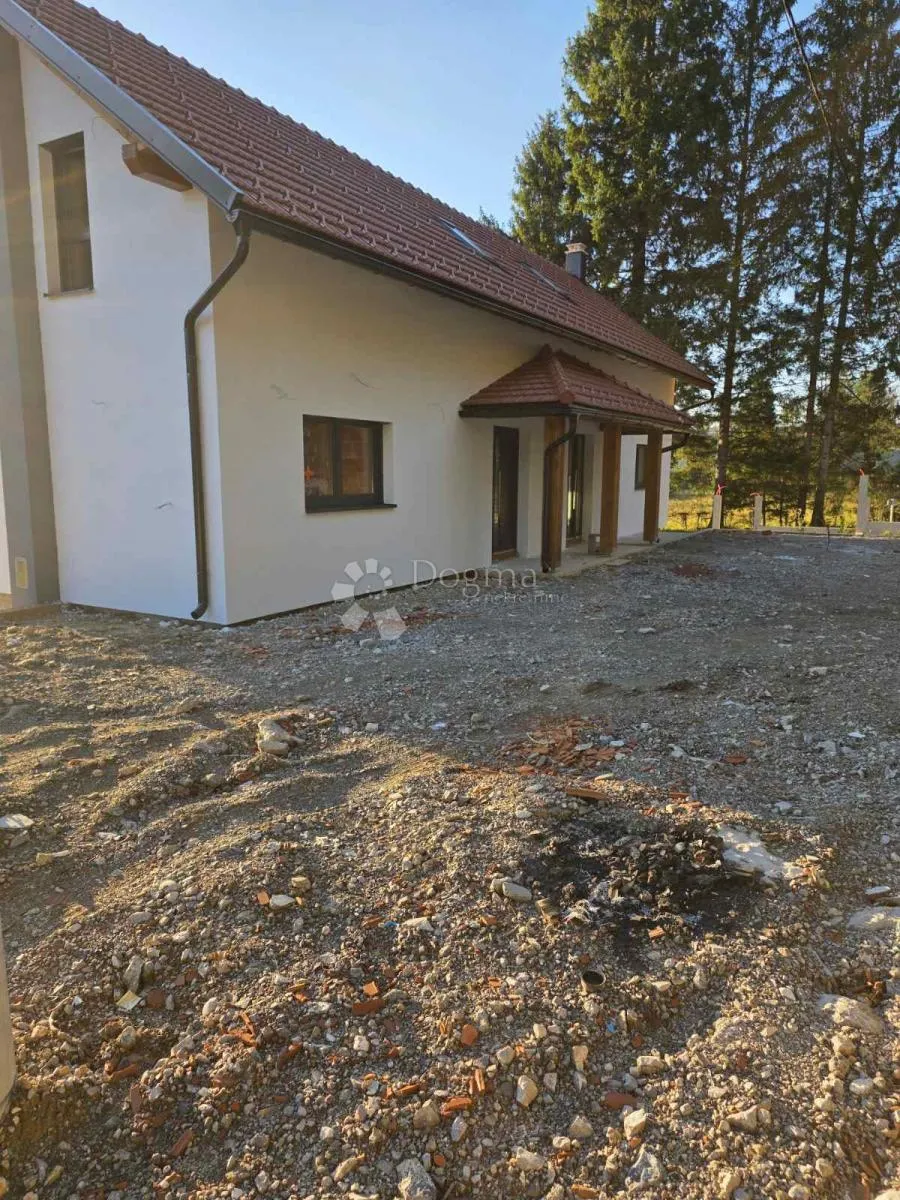 nova novcata kuća u prirodi - slika 28