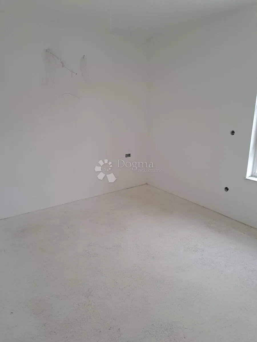 stan na prvom katu, novogradnja - slika 4