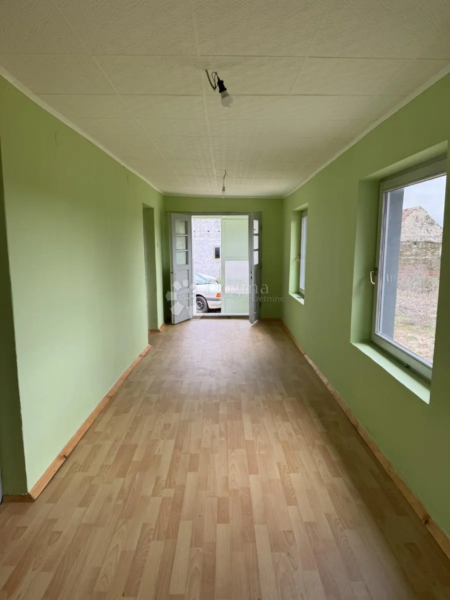 obiteljska kuća s dvorištem i opcijom proširenja - slika 7