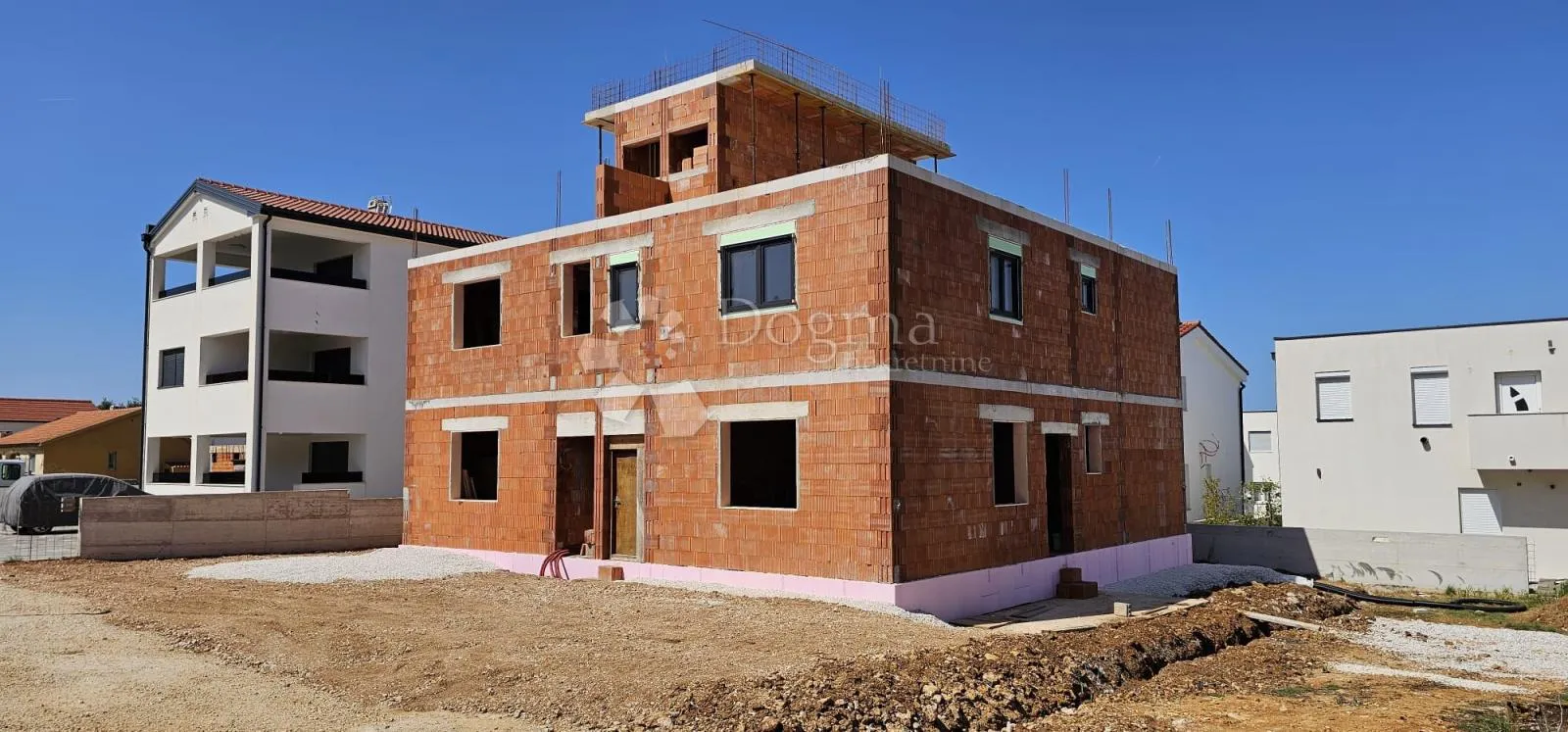 prizemni apartman s dvorištem, 350 m od mora - slika 11