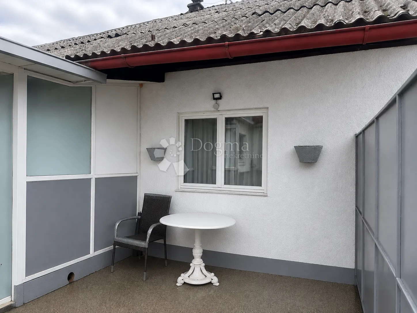 nekretnina za adaptaciju ili novu gradnju - slika 1