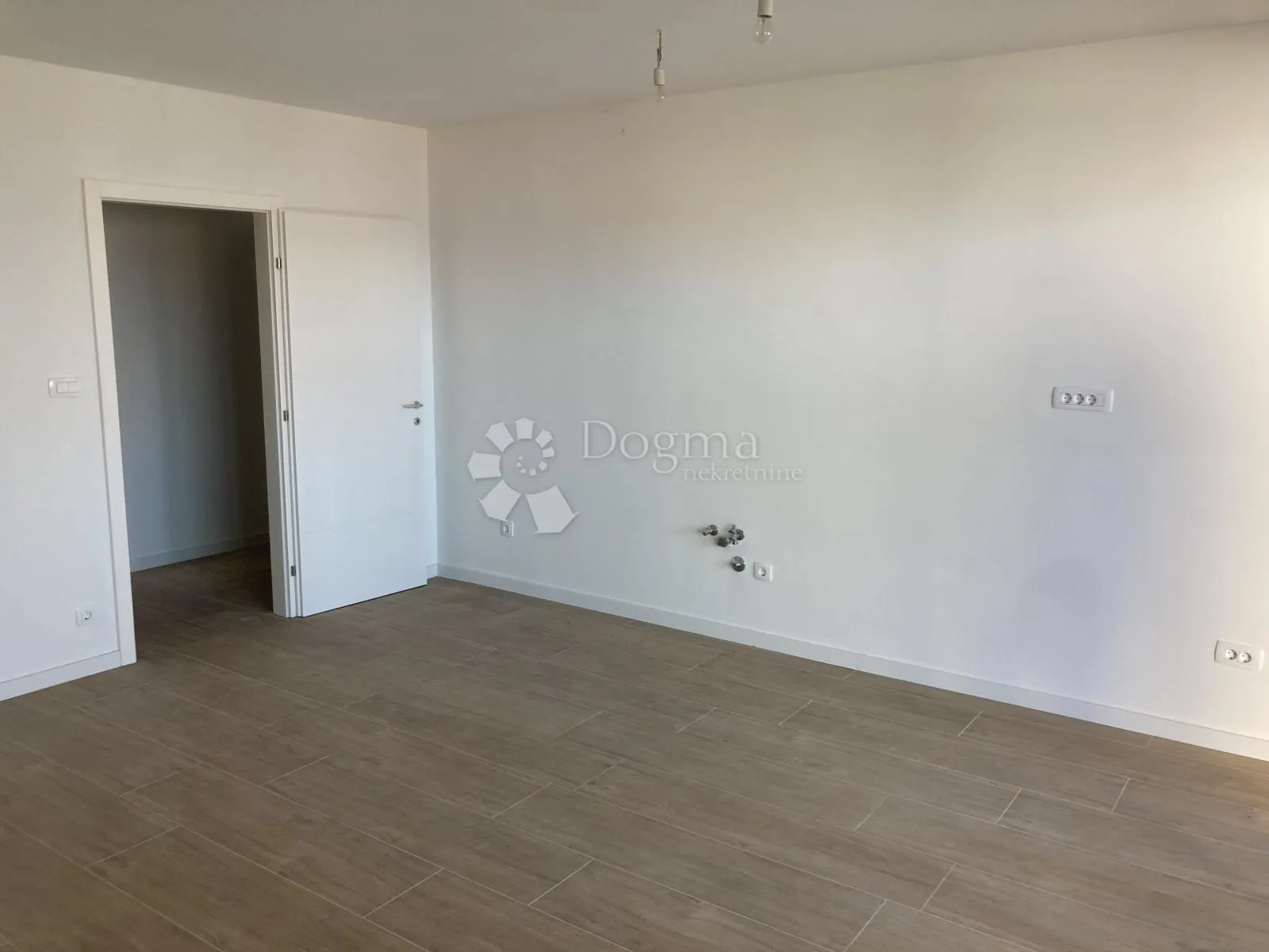novogradnja seget donji, trosoban stan – 150m od mora!! - slika 8