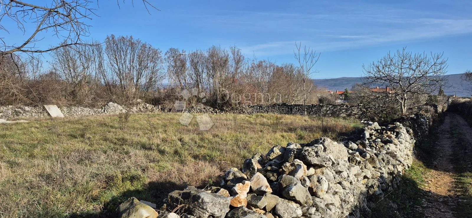 građevinsko zemljište sa građevinskom dozvolom 3 km od mora - slika 8