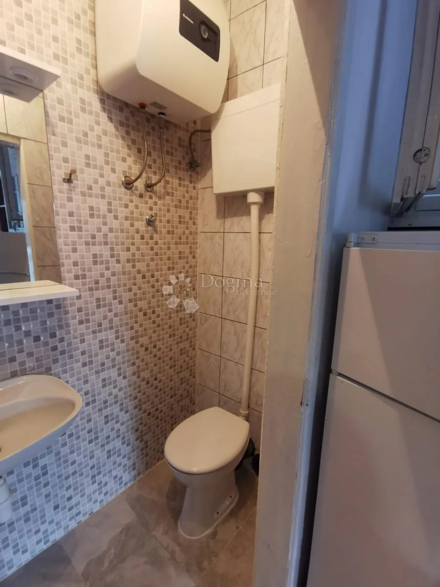 kuća 1.red do mora, uvala na otoku korčuli - slika 15