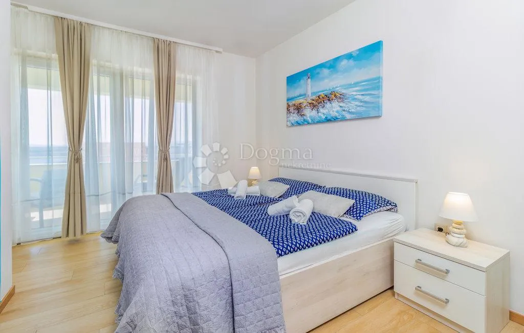 lijepa kuća u jadranovu - slika 26