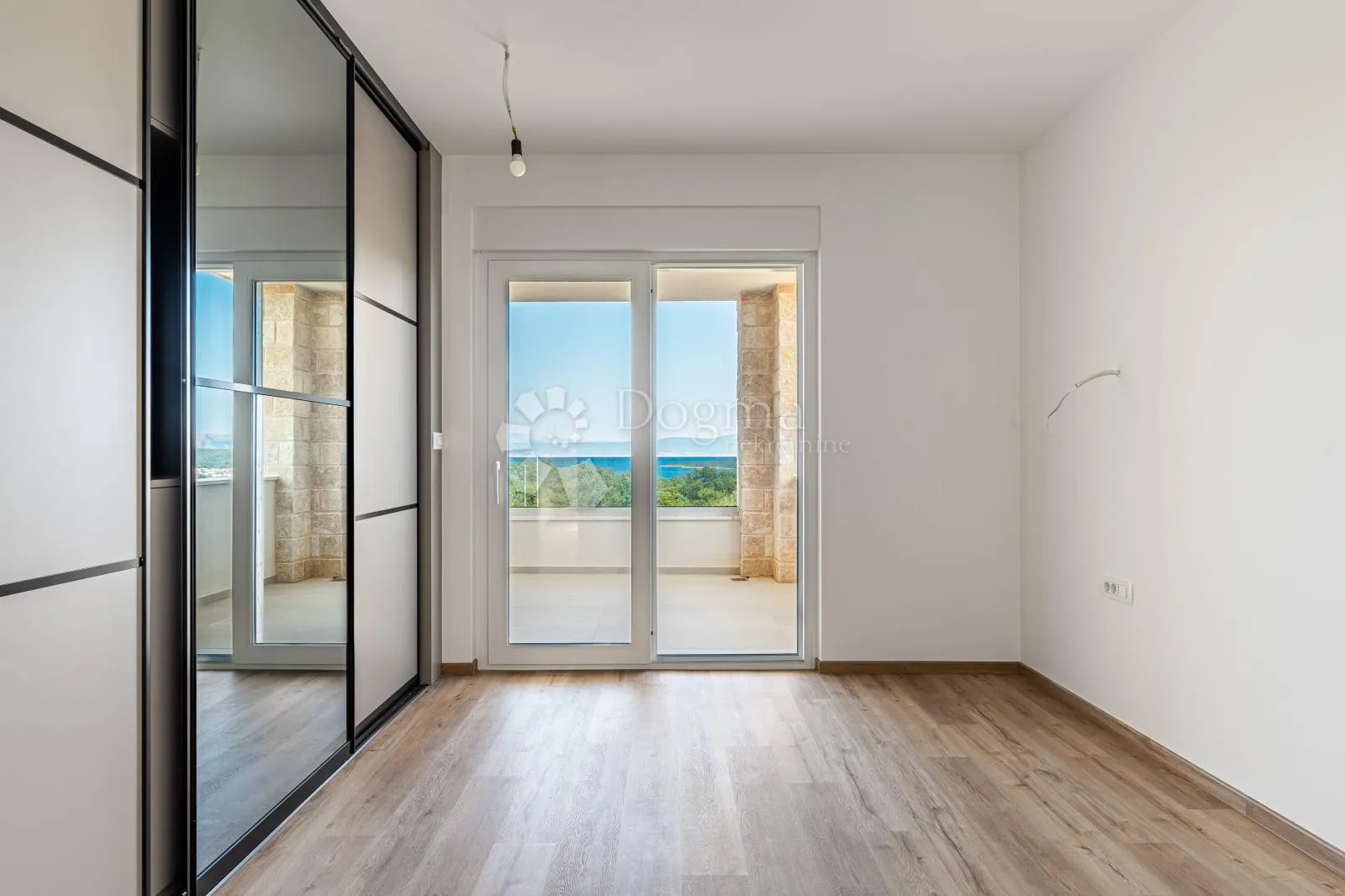 privatna vila 2 s pogledom na more - malinska - slika 12