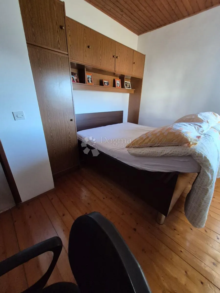 rubeši, kuća za najam radnika - slika 8