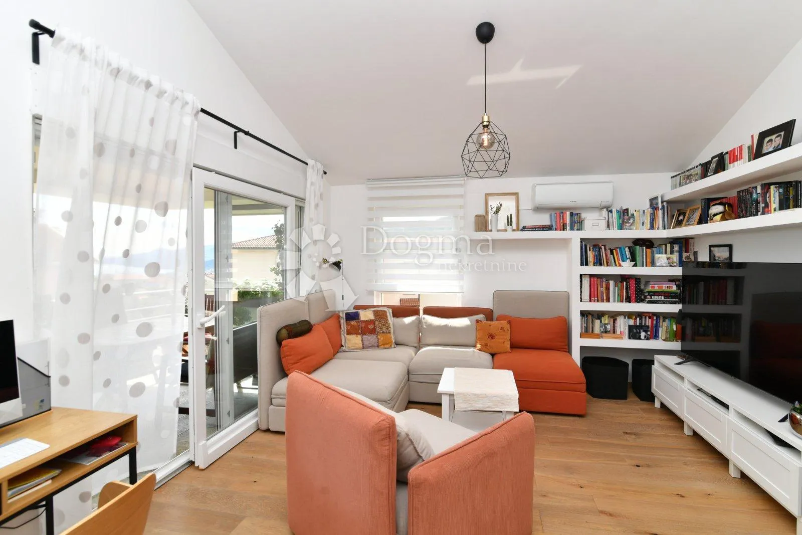 luksuzni penthouse s pogledom na more - slika 3