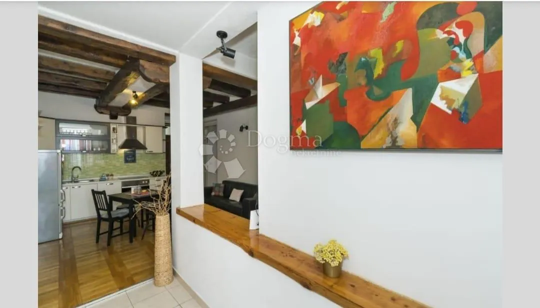 prodaja dva zasebna apartmana s pogledom na more - slika 23