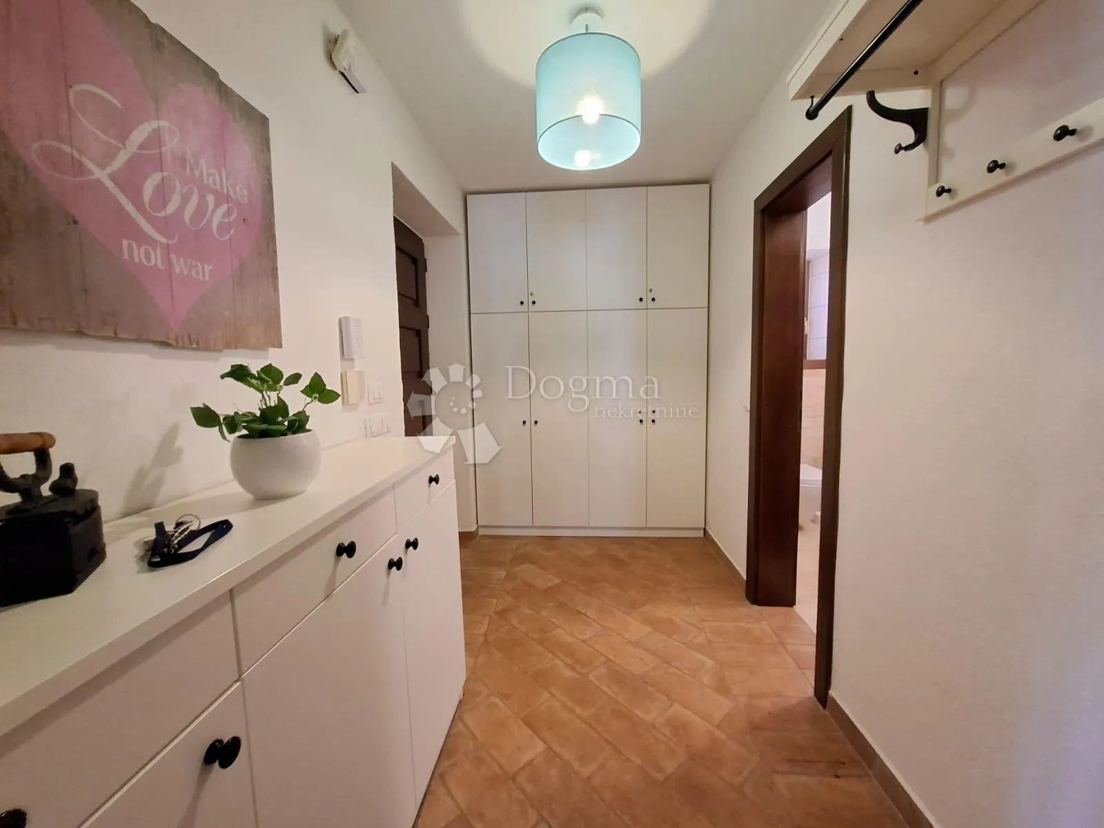 višnjan - kamena vila sa prostranom okućnicom - slika 27