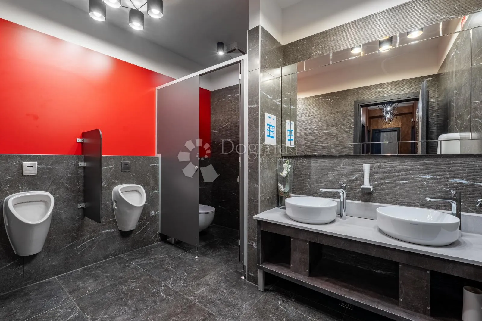 hotelski dragulj u srcu mediterana - slika 18