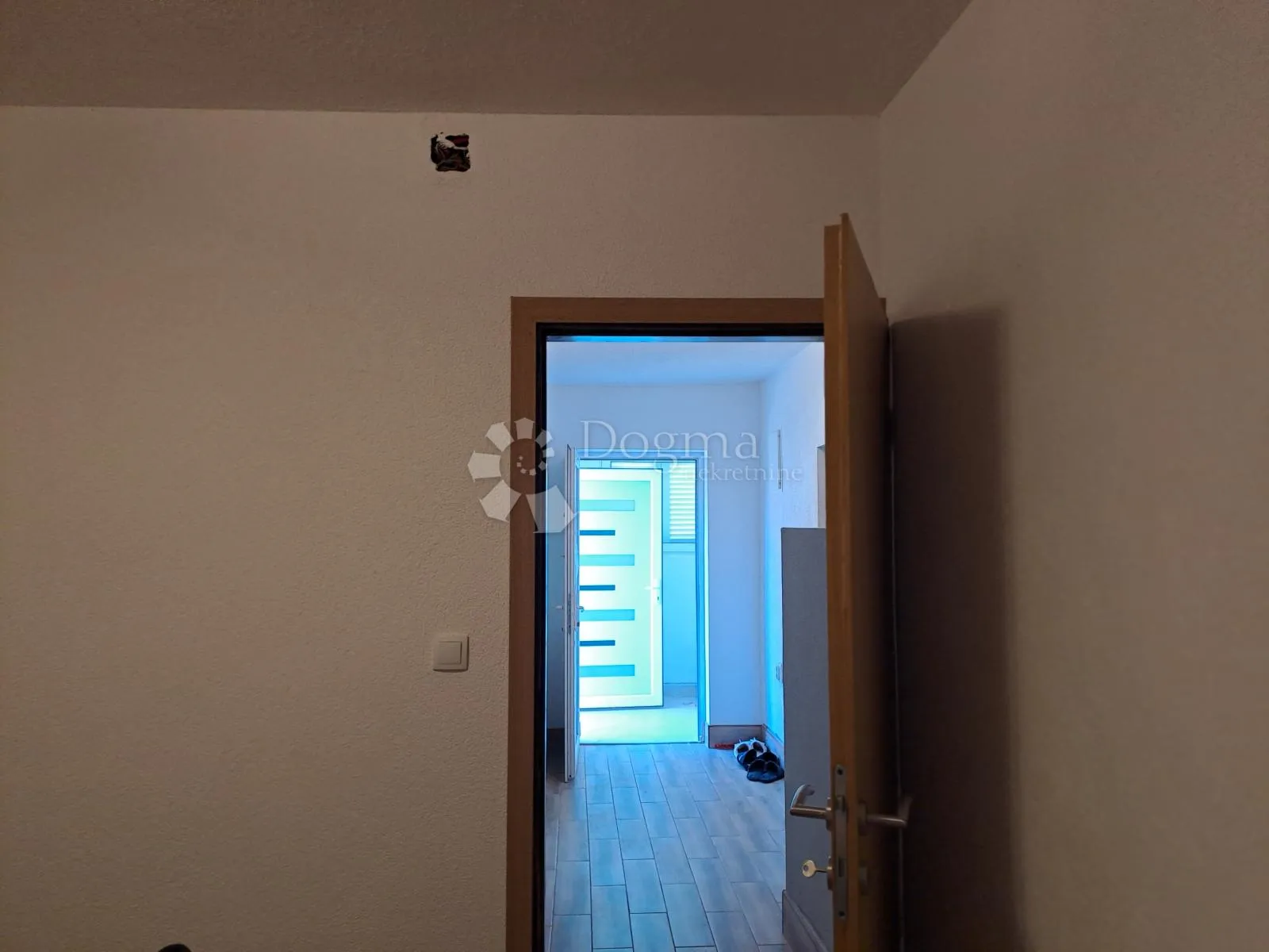 novo uređena kuća s krasnim pogledom - slika 21