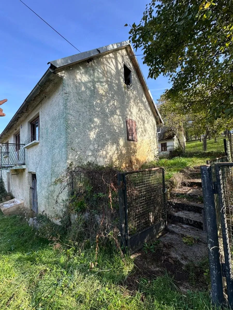 otočac švica kuća za adaptaciju - slika 3
