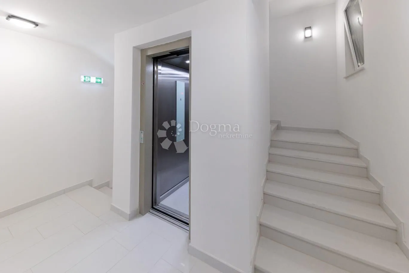 luksuzna novogradnja crikvenica 30m od mora - slika 20