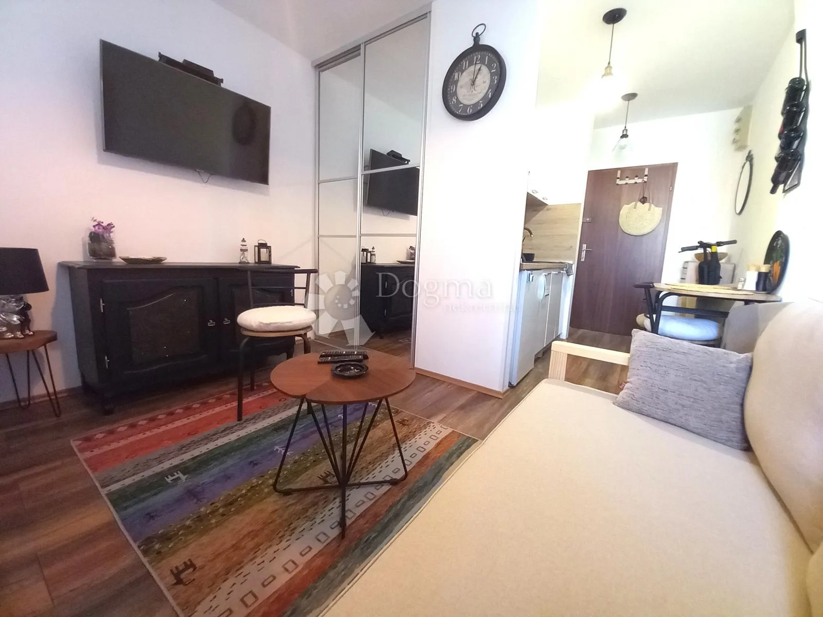 malinska, 20 m2, garsonjera - slika 1