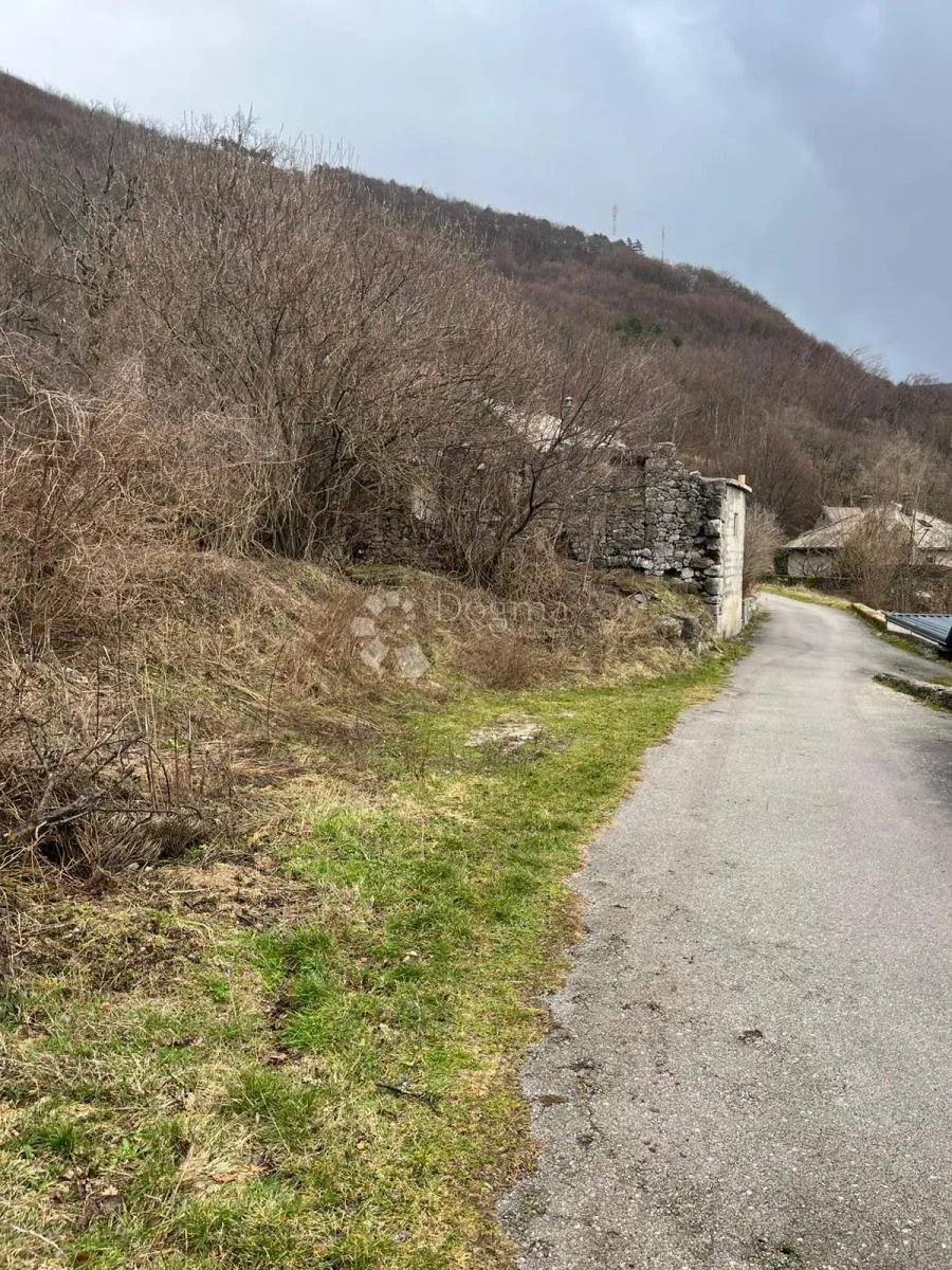 Zemljište Iznad Senja