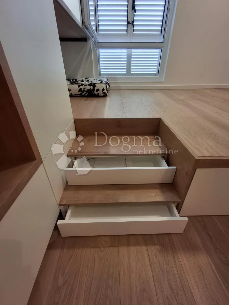 dizajnerski studio apartman u poslovnom centru raba!!! samo kod nas! - slika 10