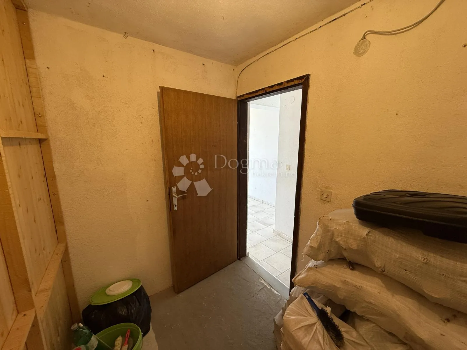 dva apartmana, marušići - slika 10