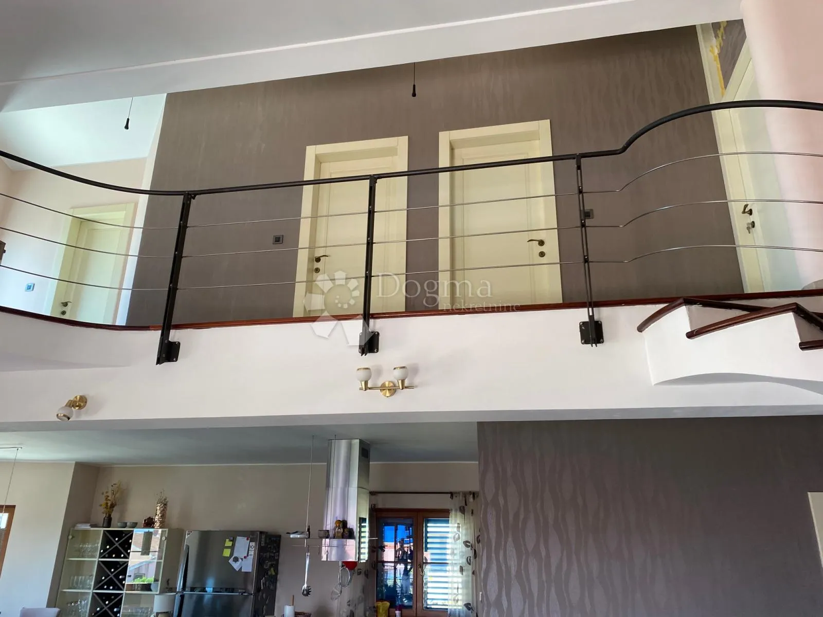 brodarica- mediteranska villa s bazenom i pogledom - slika 19