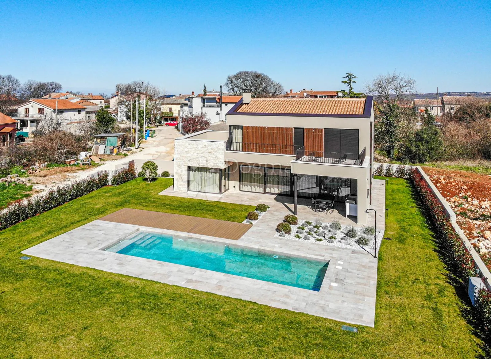 poreč, ekskluzivna i moderna vila s predivnom okućnicom! - slika 45