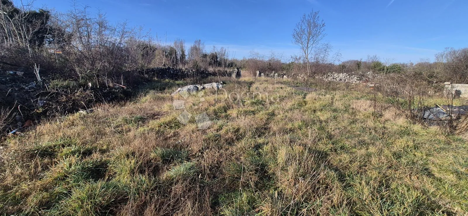 građevinsko zemljište sa građevinskom dozvolom 3 km od mora - slika 19