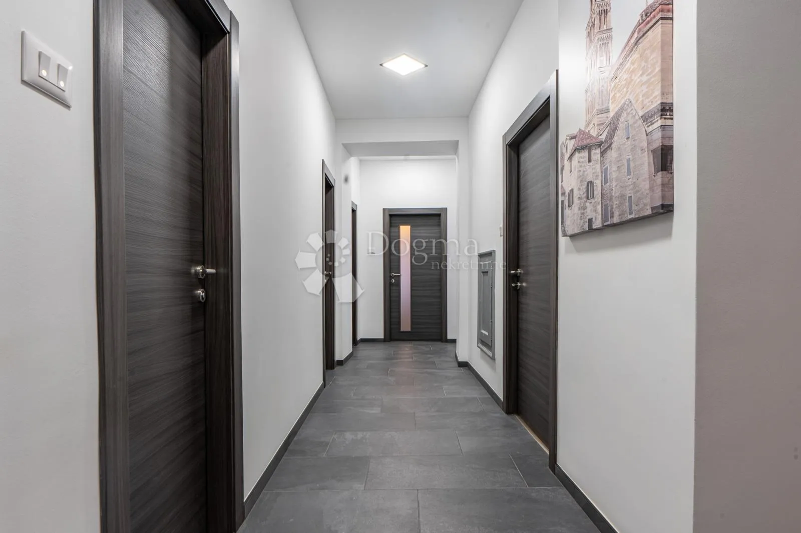 rijeka adaptiran, namješten stan 4s+db sa velikim balkonom - slika 21