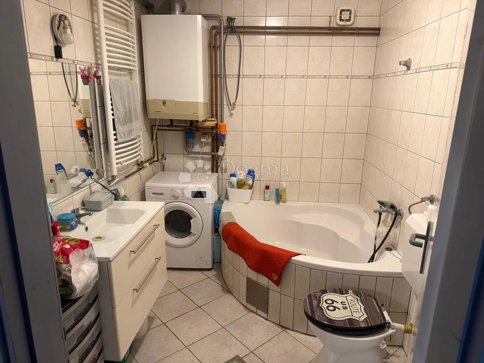 stan u kući 95,2 m2 - gornji kućan - slika 10