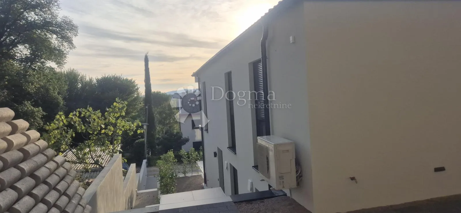 krk, omišalj - predivan apartman u novogradnji samo 150 metara od mora - slika 6