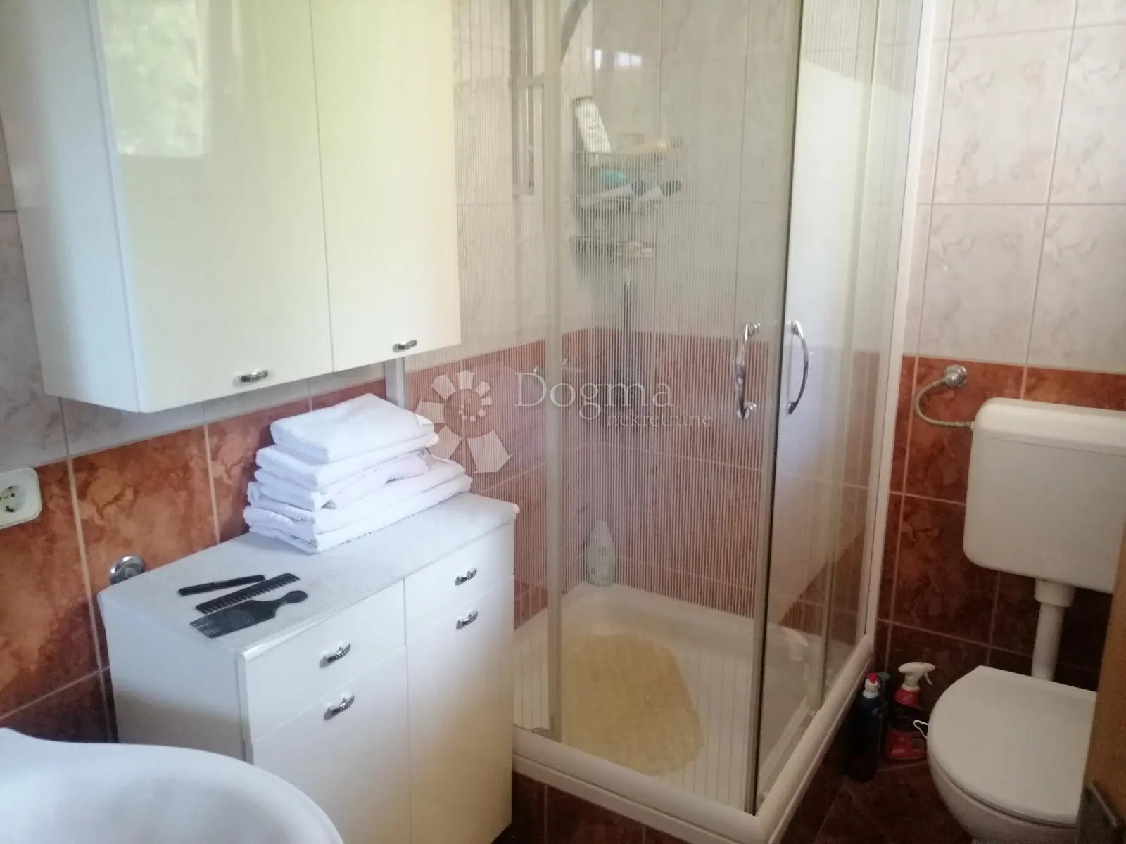 tribunj - kuća s 9 apartmana + građevinska parcela 418 m2 - slika 24