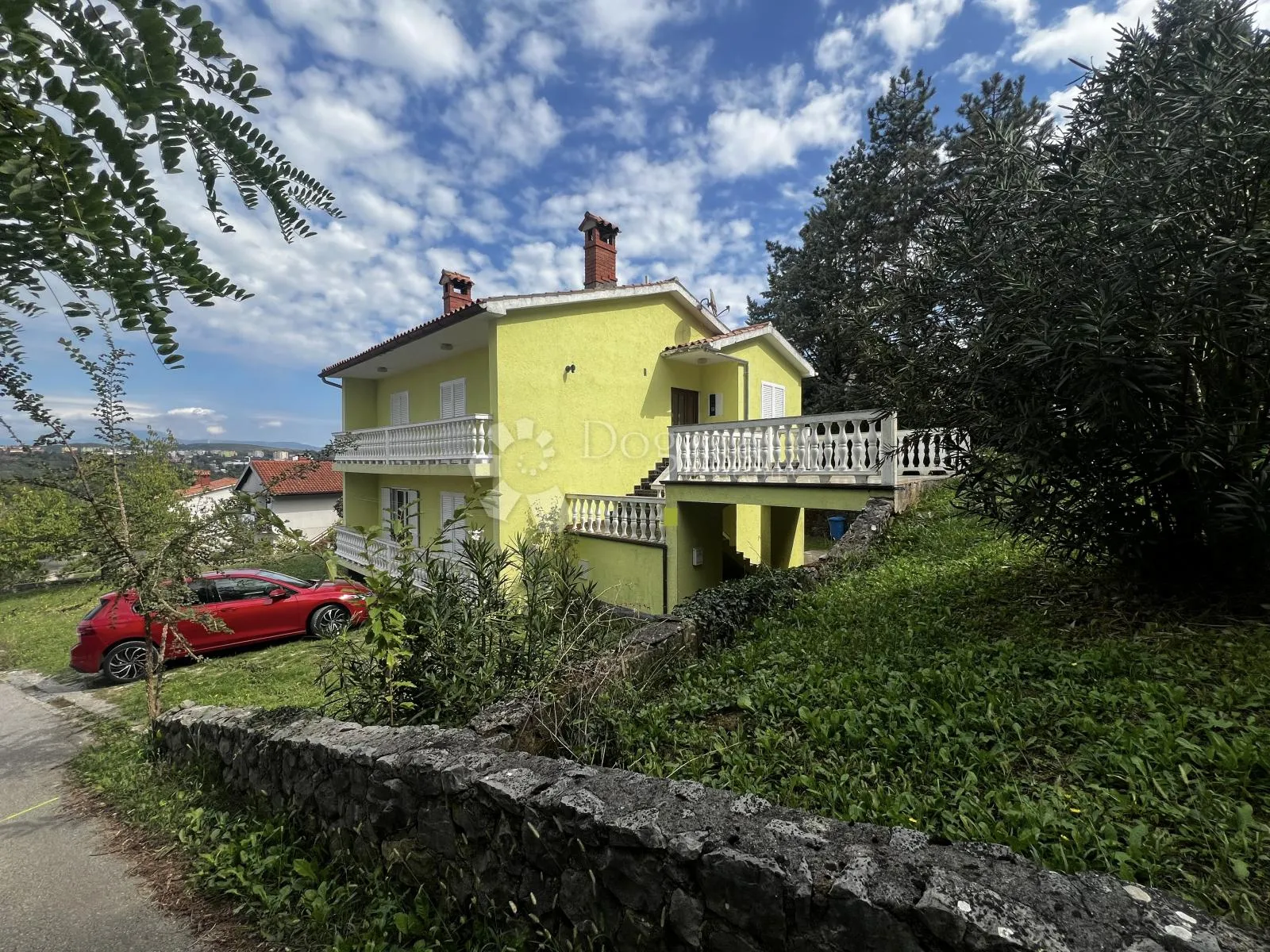 katnica sa velikim zemljištem - slika 2