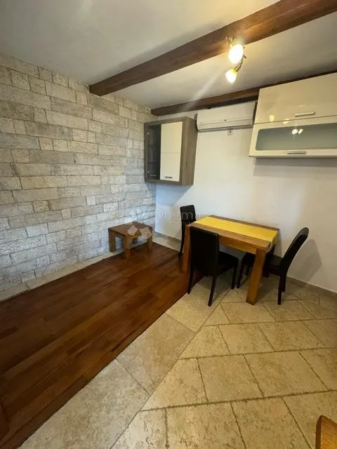 šarmantni stan s pogledom na more u opatiji - slika 9