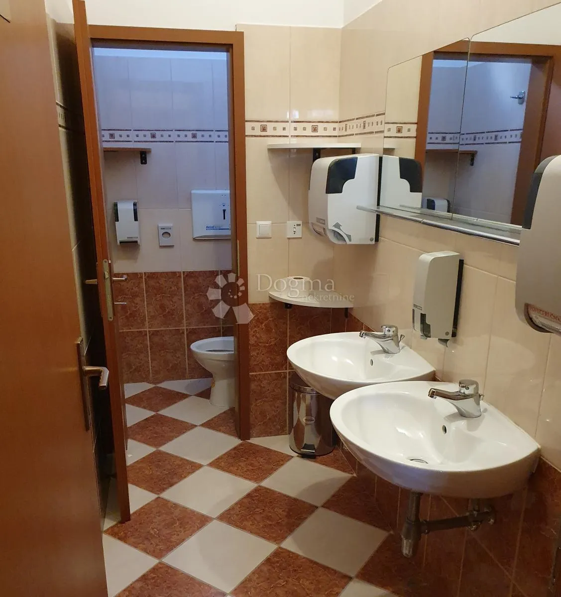čiovo okrug gornji – ekskluzivan poslovni prostor na odličnoj lokaciji - slika 4
