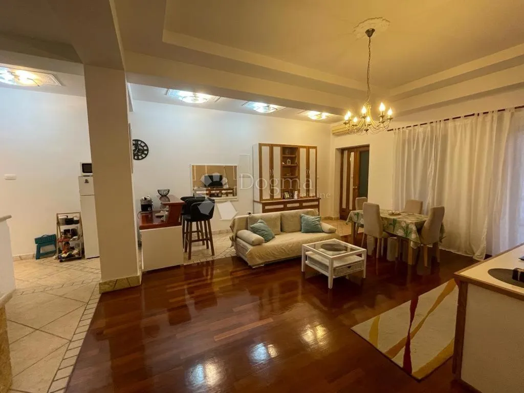 mali lošinj-nerezine prekrasan premium apartman 70 metara od mora - slika 6