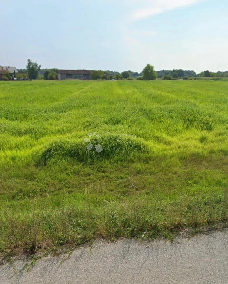 galgovo građevinsko zemljište 1054m2 - slika 4