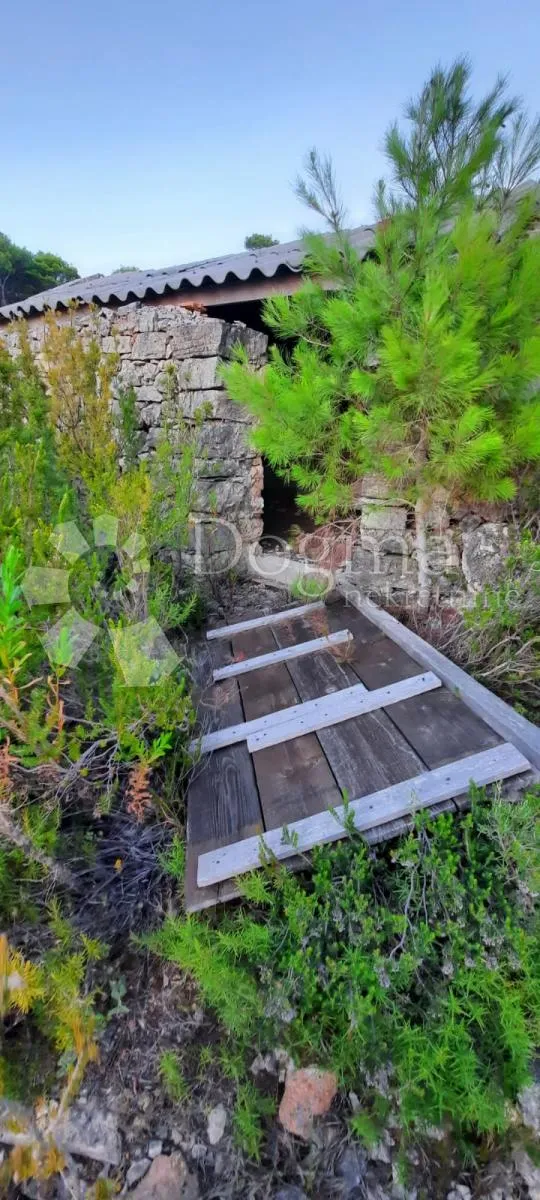 otok vis - izniman posjed s kamenom starinom za adaptaciju ! - slika 8