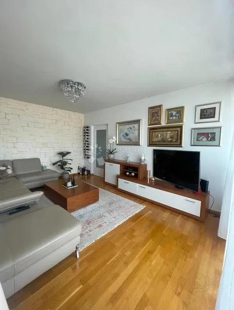 rastočine -75.60m2,2s+db ,adaptiran ,namješten - slika 3