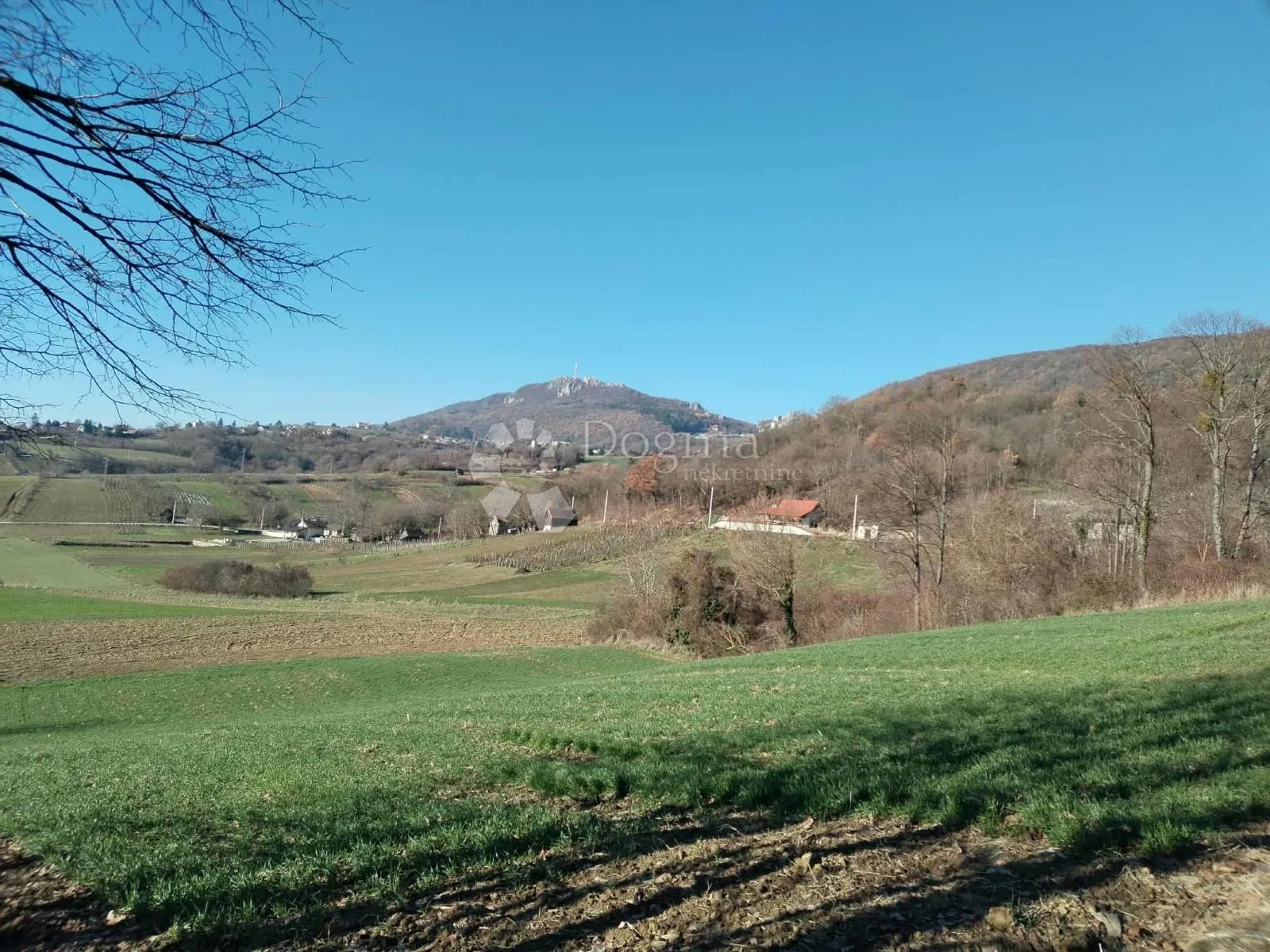 kalnička oaza mira – rustikalna kuća na velikoj parceli - slika 18